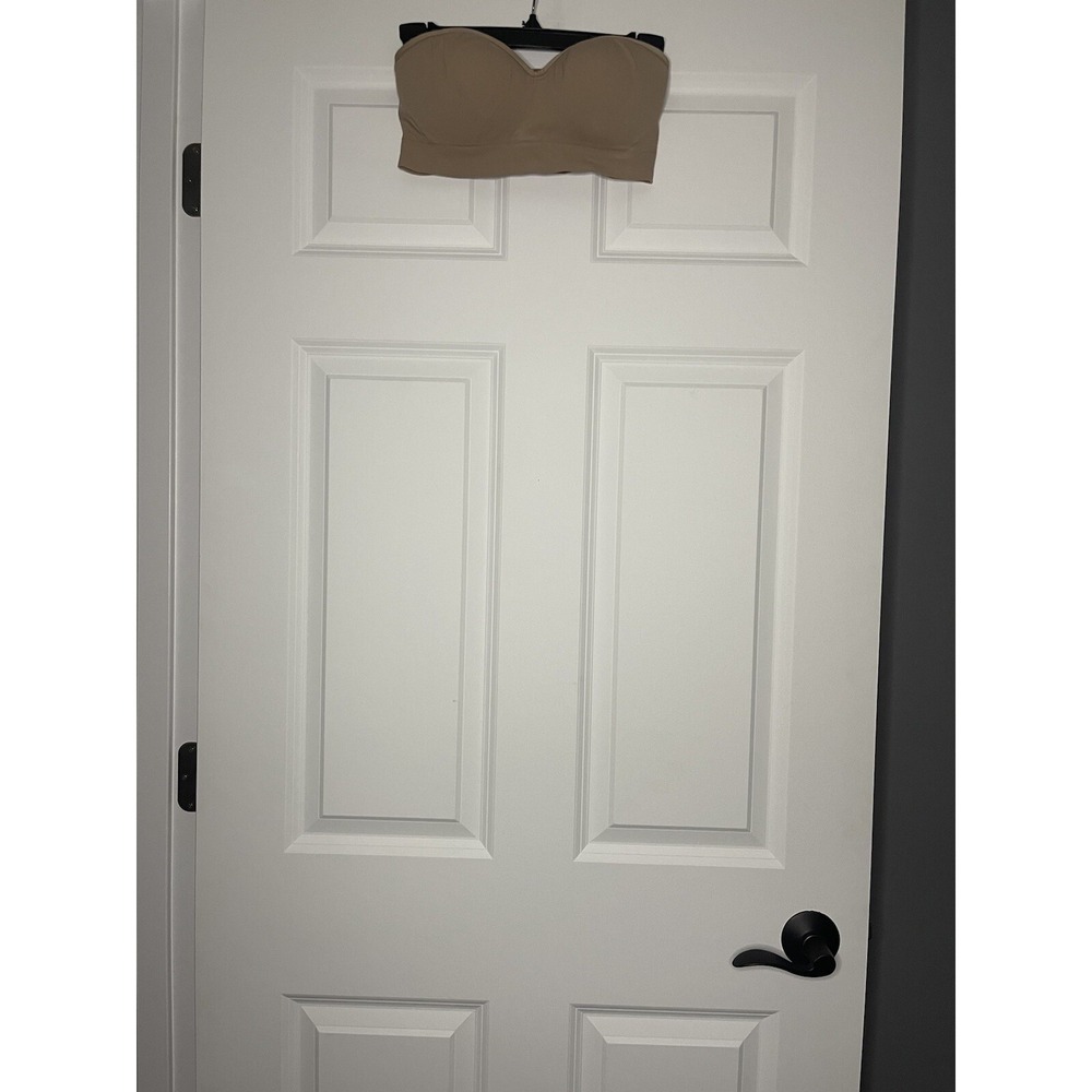 Yummie Wireless Intimates strapless bra tan small